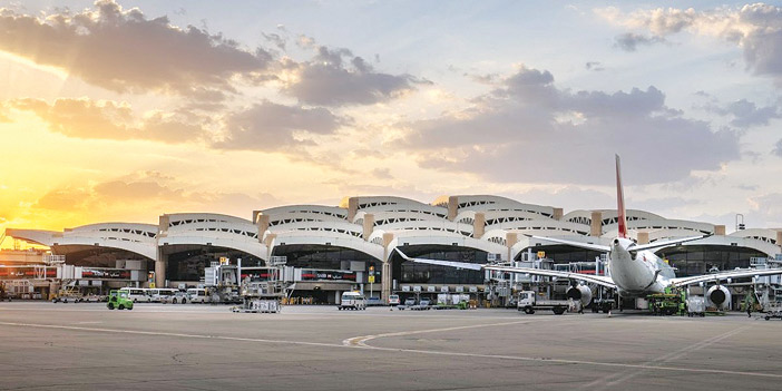 «مطارات الرياض» تُدشّن منصتها الرقمية المتطورة لإدارة عمليات مطار  الملك خالد الدولي 