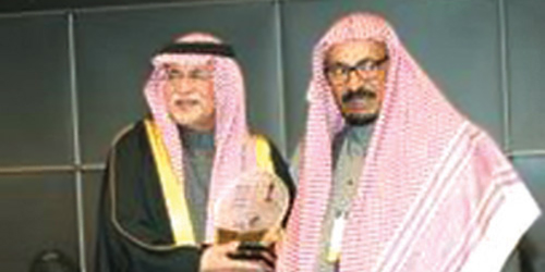  تكريمه في مؤتمر الأدباء الثالث عام 1430هـ