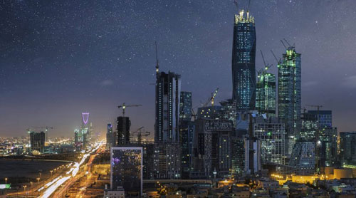 توقعات بنمو الناتج المحلي الإجمالي للمملكة إلى 895 مليار دولار عام 2025 