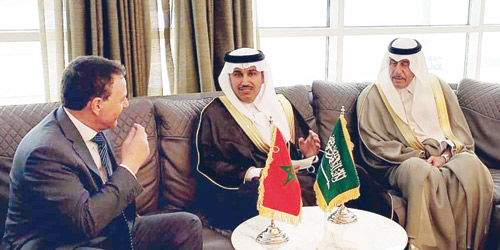  السفير الغريري مستقبلاً وزير النقل والخدمات اللوجستية
