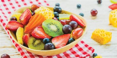 دراسة: تناول وعاء من فاكهة محددة يومياً قد يقي من الخرف 