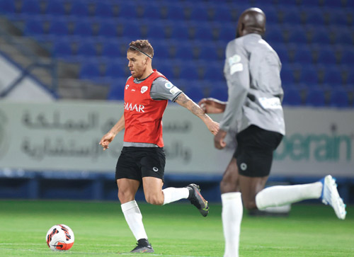  من تمارين الهلال