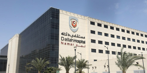 مستشفى دلّه نمار يعالج حالة طارئة لانسداد شبه كامل في الشريان التاجي الرئيسي 