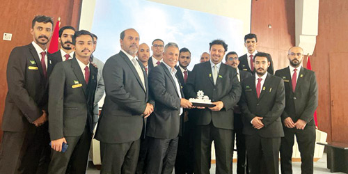  جانب من الزيارة