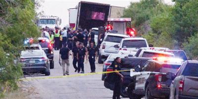 العثور على 46 جثة لمهاجرين غير شرعيين داخل شاحنة في تكساس 