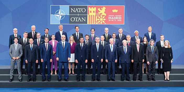 قمة مدريد... الناتو يتعهد بدعم أوكرانيا وتعزيز الانتشار العسكري على حدوده الشرقية 