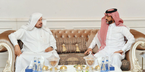 رئيس مجلس الشورى خلال حضوره مأدبة عشاء سفير خادم الحرمين في أذربيجان