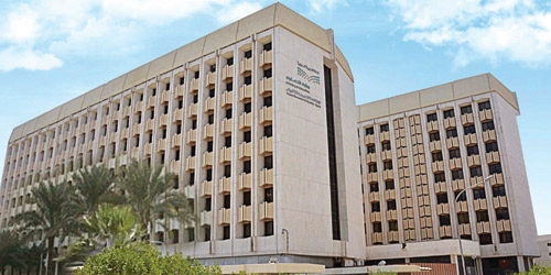 طلاب وطالبات تعليم الرياض يجرون اختبارات الدور الثاني 