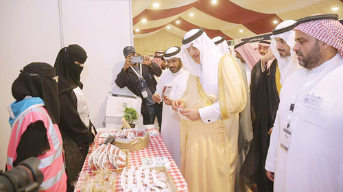  من الجولة في المهرجان