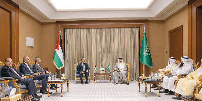 في مجالات الطاقة المتجددة والمياه والري 