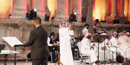 رابح صقر يختم مهرجان جرش 