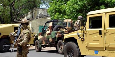 مقتل وإصابة ثمانية أشخاص في مالي 