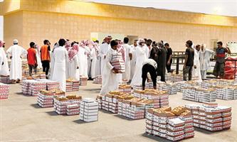 50 طناً من التمور بيعت في مهرجان «صقعي الخرج» 