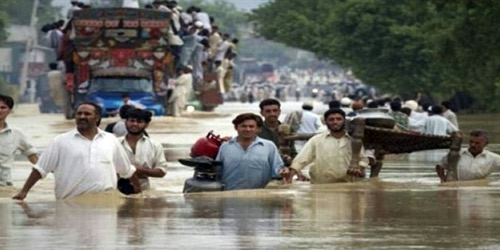 مقتل 24 شخصاً جراء الفيضانات في باكستان 