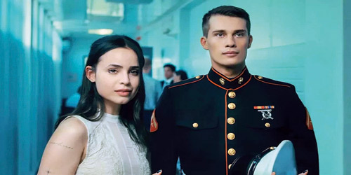 نتفليكس تواجه اتهامات بالعنصرية بفيلم «Purple Hearts» 