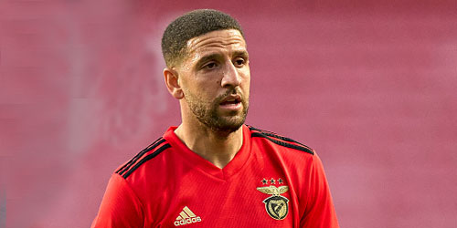 النصر الإماراتي يضم المغربي تاعرابت 