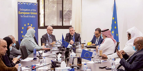 سفير الاتحاد الأوروبي في الرياض «باتريك سيمونيه»: 