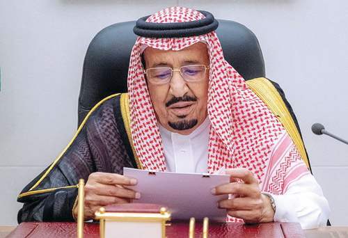 الملك يلقي الكلمة مفتتحاً أعمال الدورة الثامنة لمجلس الشورى