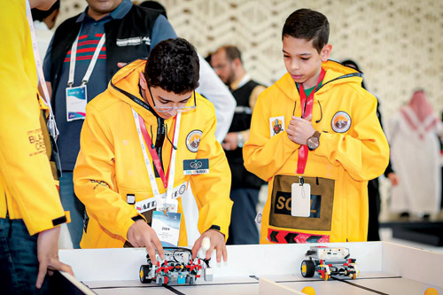 ‏200 طالب وطالبة يشاركون في التصفيات النهائية للأولمبياد العالمي للروبوت 