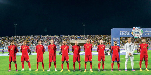 الإمارات تعد أبها وضمك لما بعد المونديال 