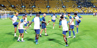 النصر يعاود تدريباته بعد الإجازة 