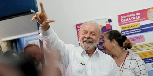 لولا دا سيلفا يفوز في الانتخابات الرئاسية البرازيلية 