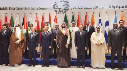 المشاركون في قمة المناخ يؤكدون أهمية تضافر الجهود الدولية لحماية المناخ وتأمين الطاقة 