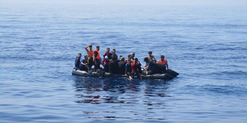 إيقاف 329 شخصاً من المهاجرين غير الشرعيين بالجزائر 