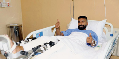 لاعب نادي «الوشم» يجري جراحة ناجحة بمجمع الدكتور سليمان الحبيب بالعليا 