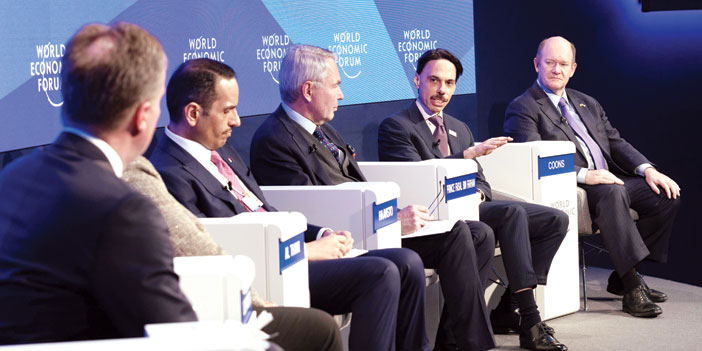 وزير الخارجية خلال مشاركته في الجلسة الحوارية على هامش منتدى «دافوس»
