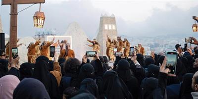 «قلعة شمسان» تثري زوار مهرجان قمم الدولي بتاريخ الـ«100» عام 