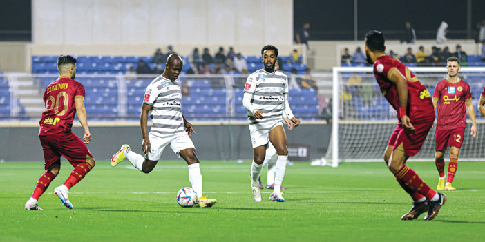  من لقاء الطائي والعدالة