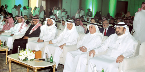 لقطات من افتتاح الملتقى