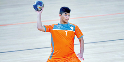 النور ومضر والخليج في صدارة ممتاز اليد 