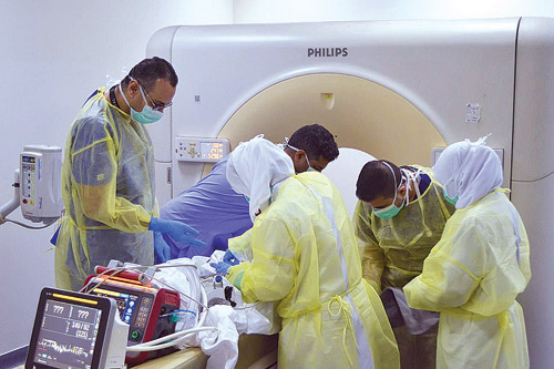 إنقاذ حياة معتمر بريطاني تعرض لأزمة رئوية 