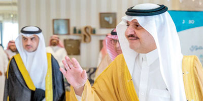 أمير المنطقة الشرقية يسلم 76 وحدة سكنية لمستفيدي جمعية البر ويكرم الداعمين 