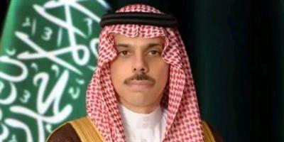 وزير الخارجية يتباحث مع نظيره الإيراني والبريطاني 