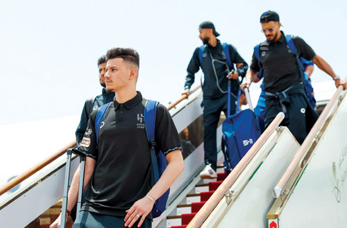 من وصول لاعبي الهلال إلى الرياض