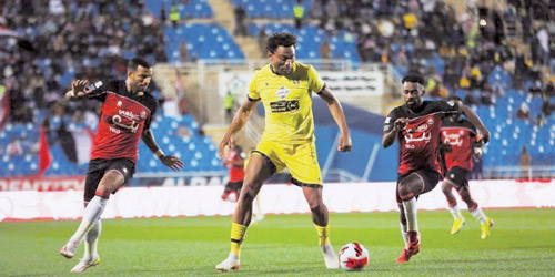 من مباراة سابقة بين التعاون والرائد