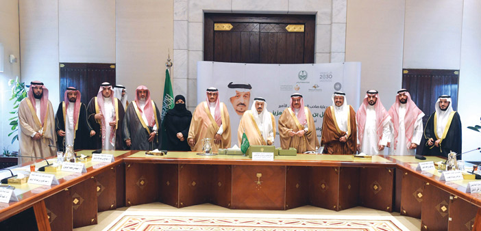 أمير منطقة الرياض يشهد توقيع الاتفاقية