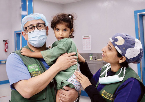 اختتام برنامج نبض السعودية لجراحات القلب بالمكلا 