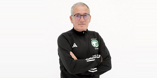 بعثة أخضر الصالات تغادر لمعسكر البوسنة 