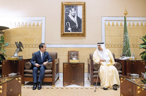  أمير منطقة الرياض مستقبلا عمدة بكين