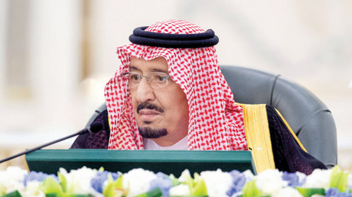 خادم الحرمين الشريفين رأس جلسة مجلس الوزراء 
