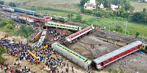 قرابة الـ(300) قتيل في حادث تصادم قطارات بالهند 