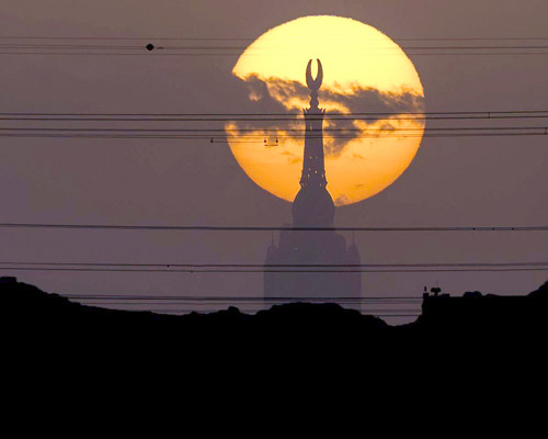 غروب شمس يوم 7 ذو الحجة من مشعر منى 