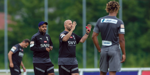  رودلفو كوريا مدرب هلال 19 قاد مران الأمس