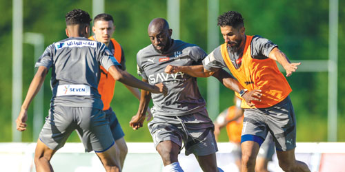 من تدريبات الهلال أمس