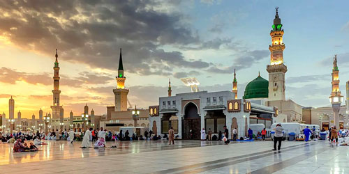 270 كشفياً يقدمون خدمات إنسانية لزوار المسجد النبوي 