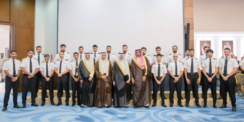  سموه والخريجون